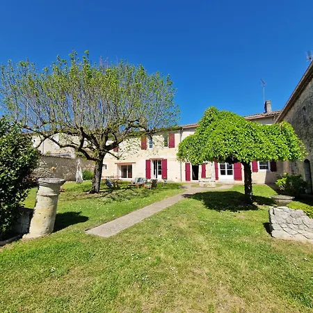 Holiday home Maison Marie Louise Au Coeur Du Vignoble Fronsac (Gironde)